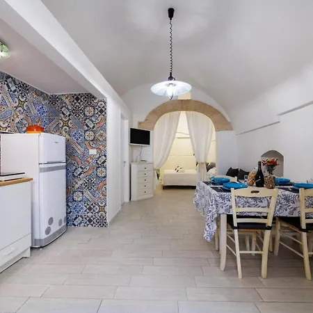 Petali Rosa - Dimora Arco *